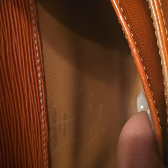 Louis vuitton epi Leather Crossbody Bag - Picture 11 of 11